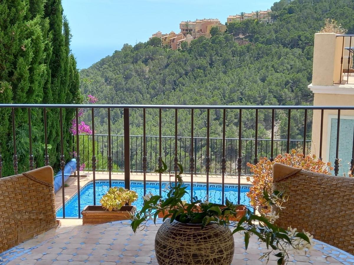 Villa Suiza Алтеа Екстер'єр фото